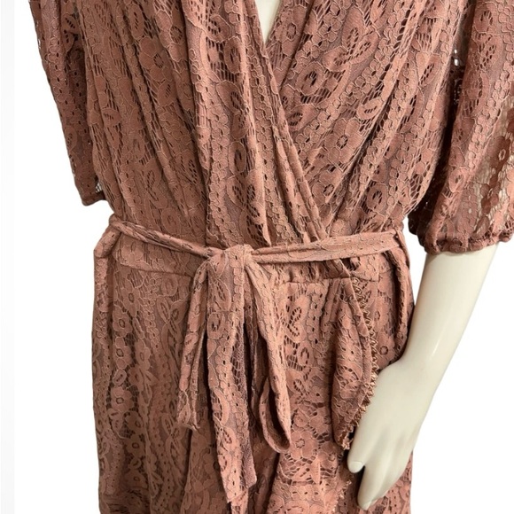 NWTCity Chic Dress Womens plus size
XXL Brown Crossover Floral Lace
Short Sleeve - Picture 7 of 10